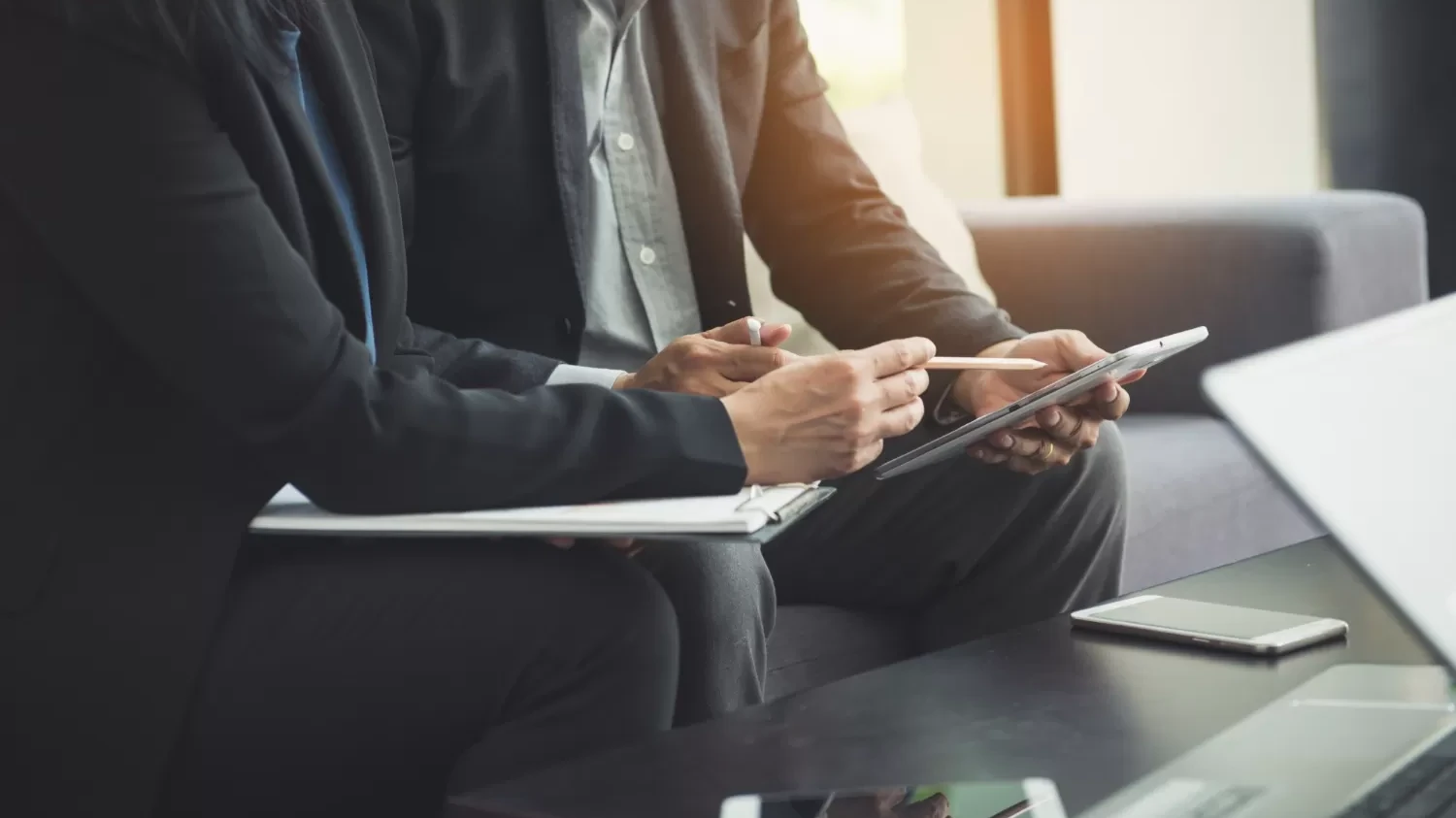 How to Choose the Right References for Your Job Applications