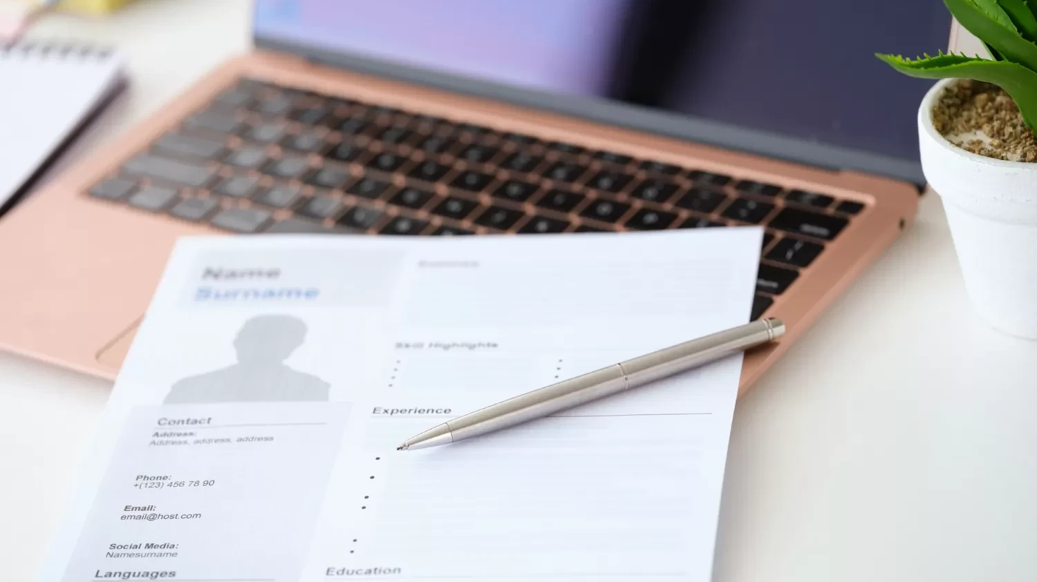 Navigating Resume Length: One Page vs. Two Pages